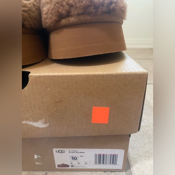 Sold! Not available! UGG NWB Taz Platform Braid Chestnut Sz10 Pink Leopard Socks - Picture 8 of 14